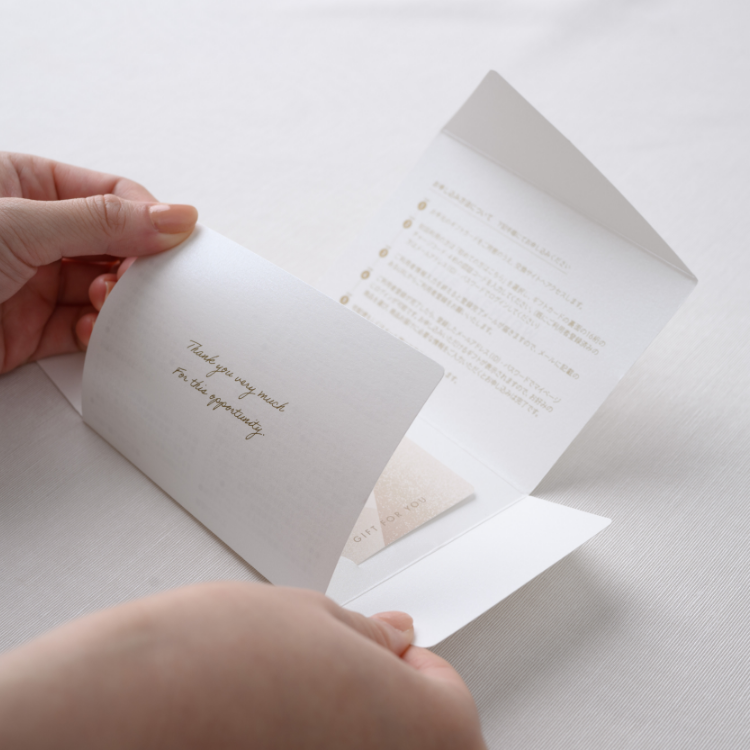 結婚式 引き出物カード・カタログギフト
fitau(フィタウ)| Leaf(リーフ)