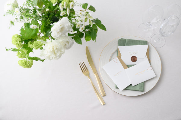 いつ頼む？いつ届く？引き出物カードの有効期限・注文時期・配送ガイド【fitau】